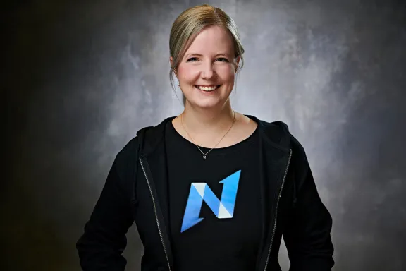 Bild von Mitarbeiter*innen als Markenbotschafter*innen auf LinkedIn einsetzen